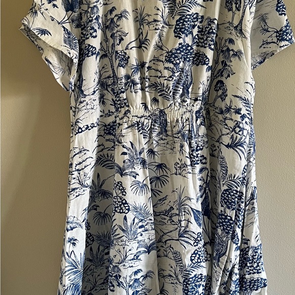 Nicole Miller Blue and White Floral Dress - Picture 4 of 7